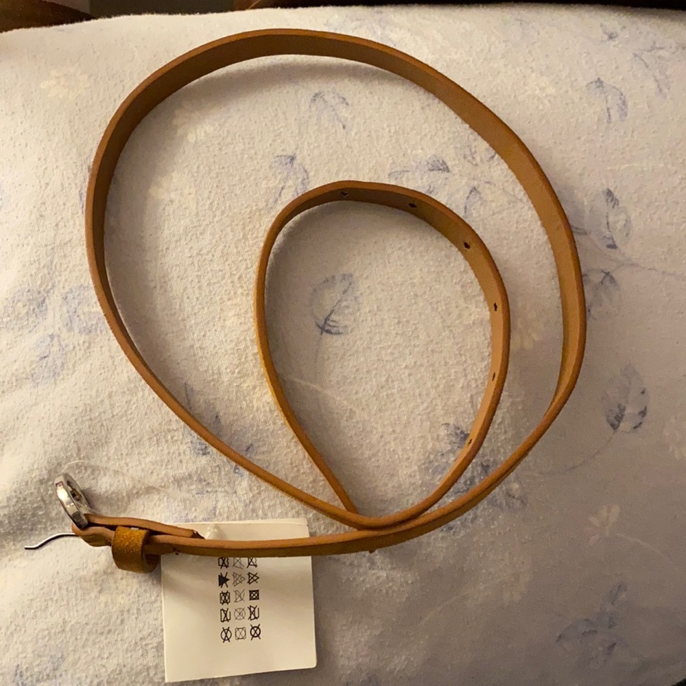 Zara vegan suede skinny tan/brown belt 25-31”